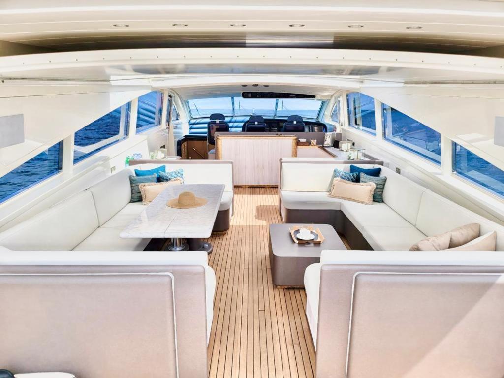 Botel Gremat *